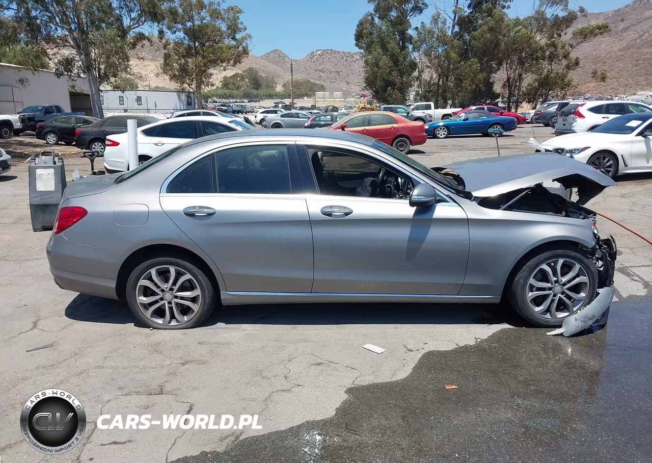 2015 Mercedes-Benz C 300 4Matic VIN:55SWF4KBXFU055787 - 13