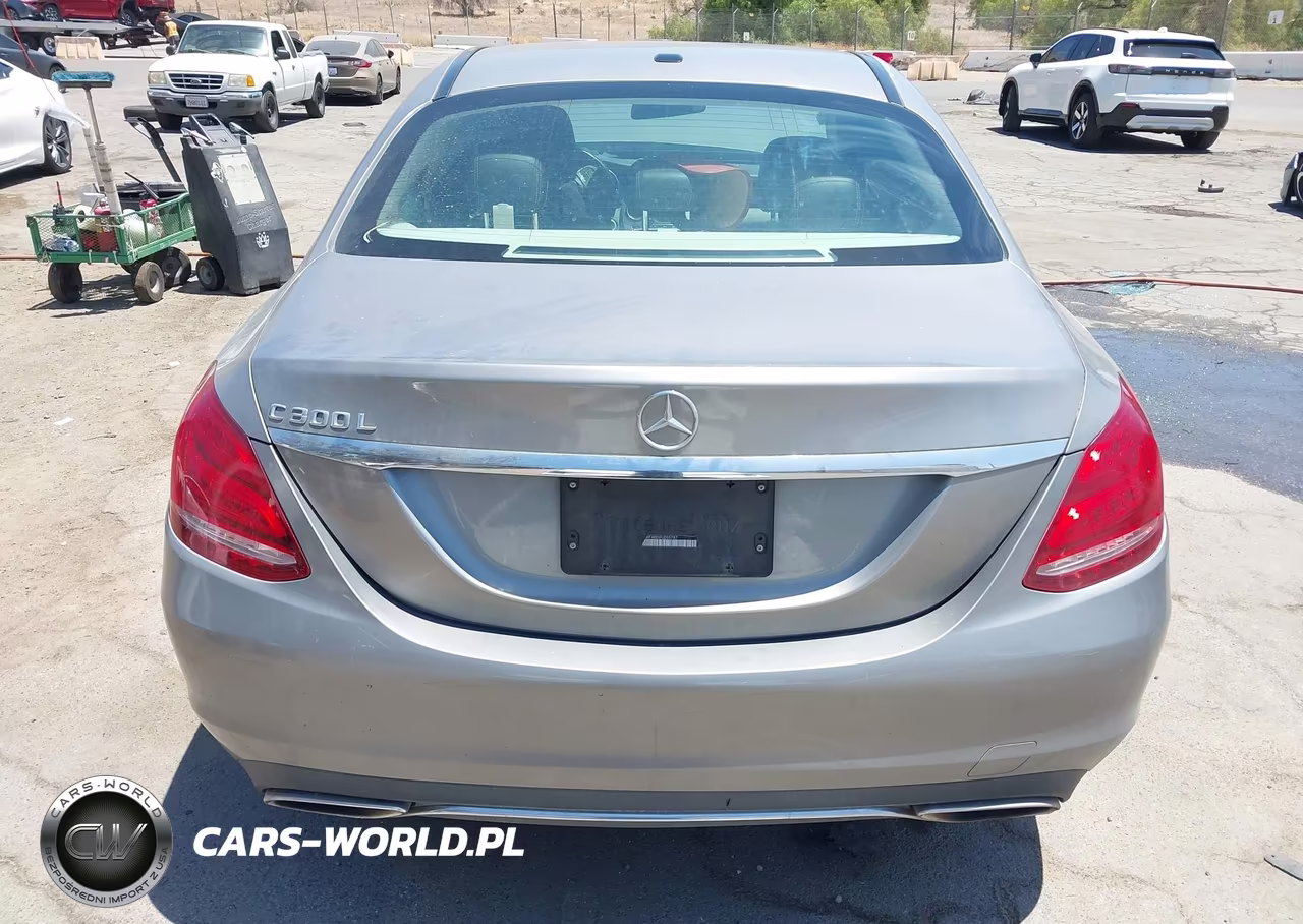 2015 Mercedes-Benz C 300 4Matic VIN:55SWF4KBXFU055787 - 16