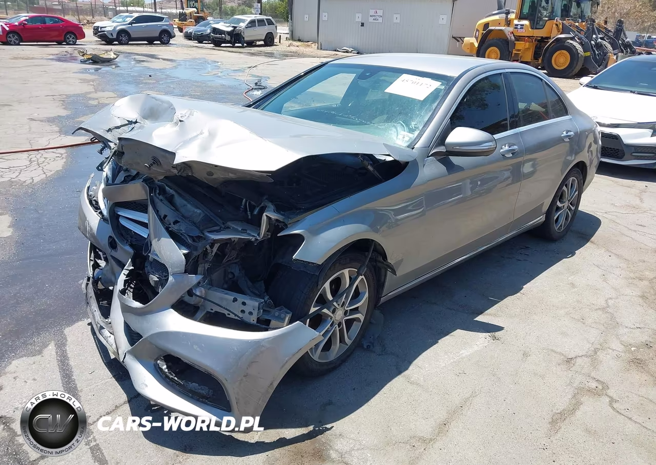 2015 Mercedes-Benz C 300 4Matic VIN:55SWF4KBXFU055787 - 2