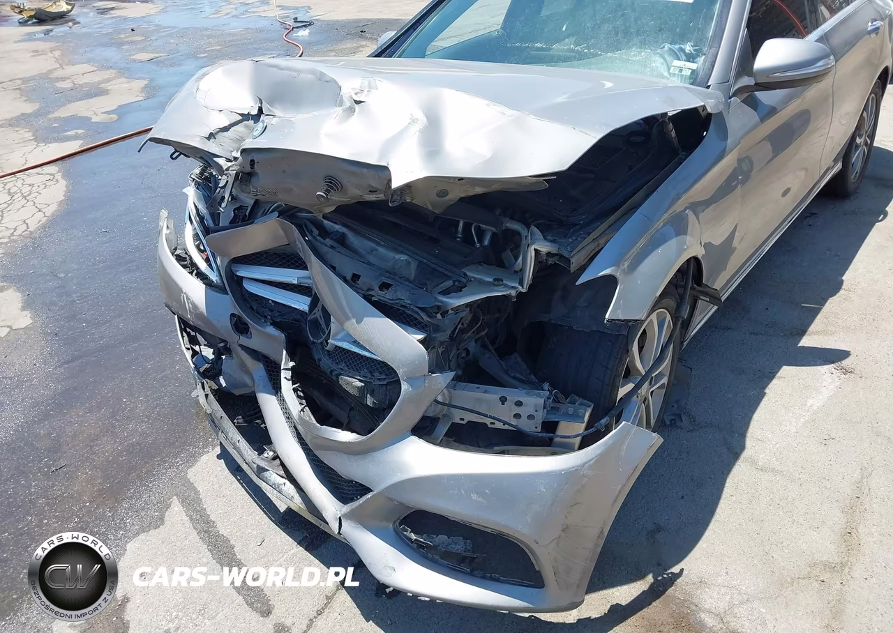 2015 Mercedes-Benz C 300 4Matic VIN:55SWF4KBXFU055787 - 6
