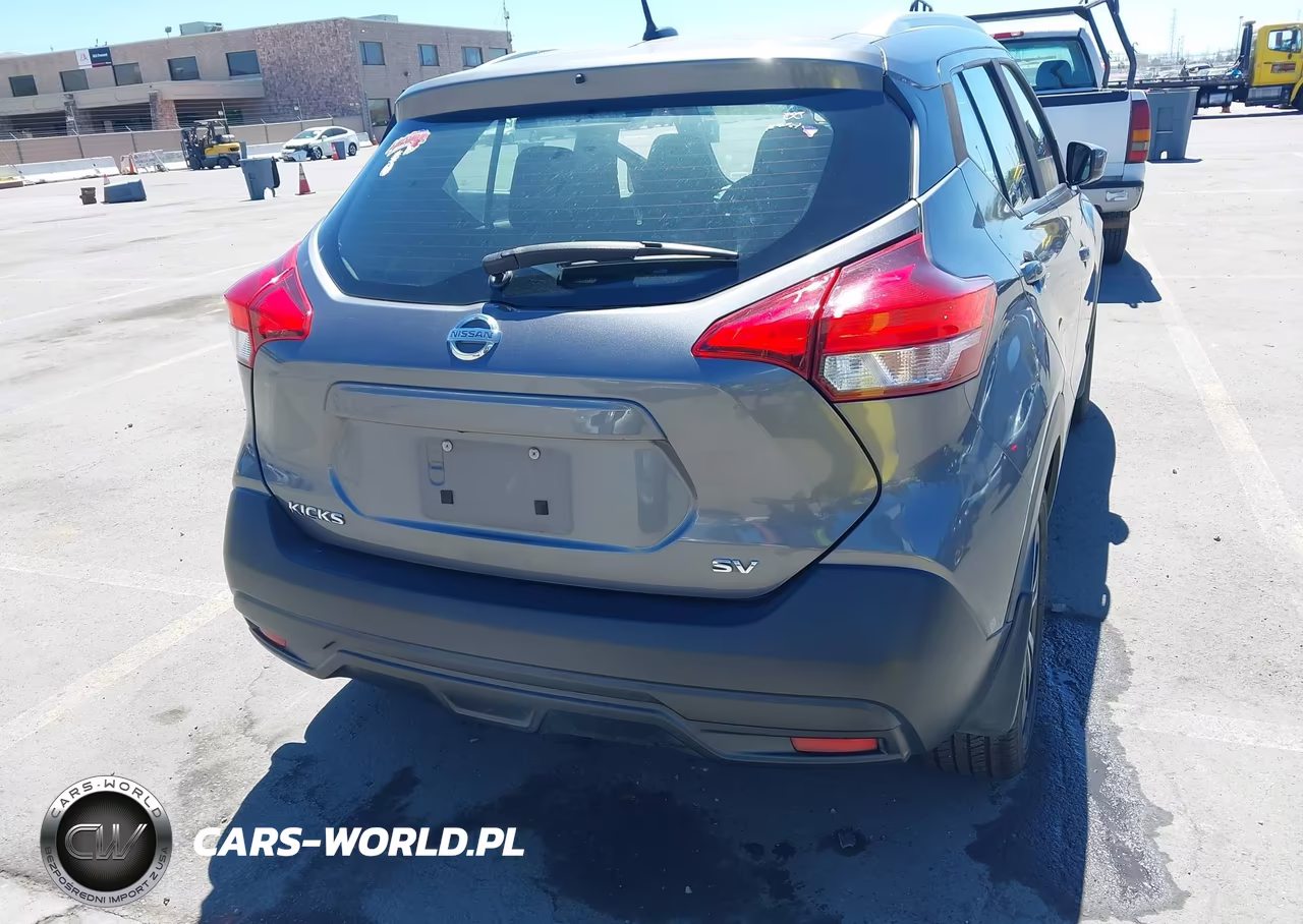 2019 Nissan Kicks Sv VIN:3N1CP5CU6KL535668 - 6