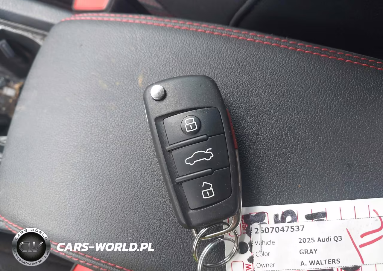 2025 Audi Q3 Premium 45 Tfsi S Line Quattro Tiptronic VIN:WA1EECF33S1057441 - 11