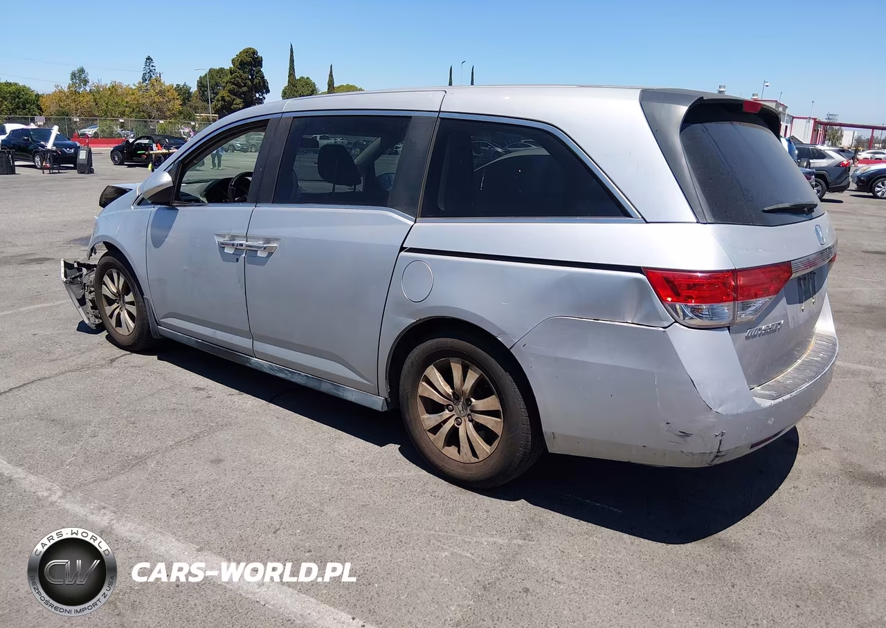 2015 Honda Odyssey Ex VIN:5FNRL5H41FB106664 - 3