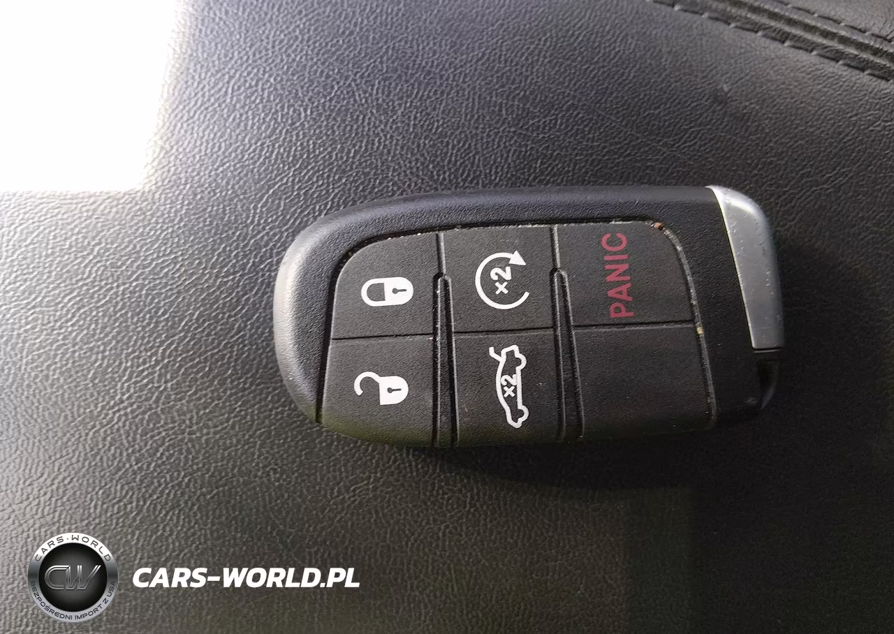 2015 Chrysler 200 Limited VIN:1C3CCCAB5FN679107 - 11