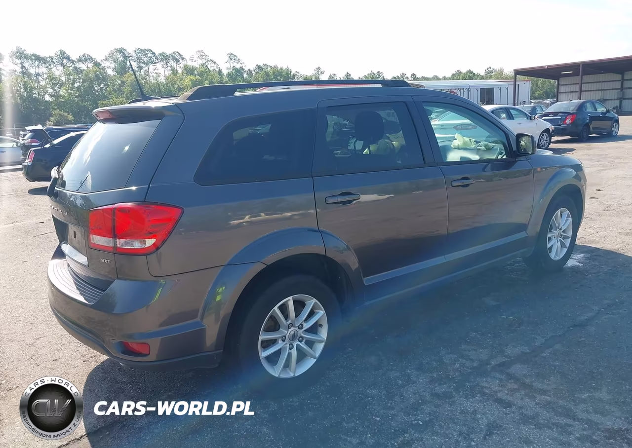 2018 Dodge Journey Sxt VIN:3C4PDCBG3JT476343 - 4