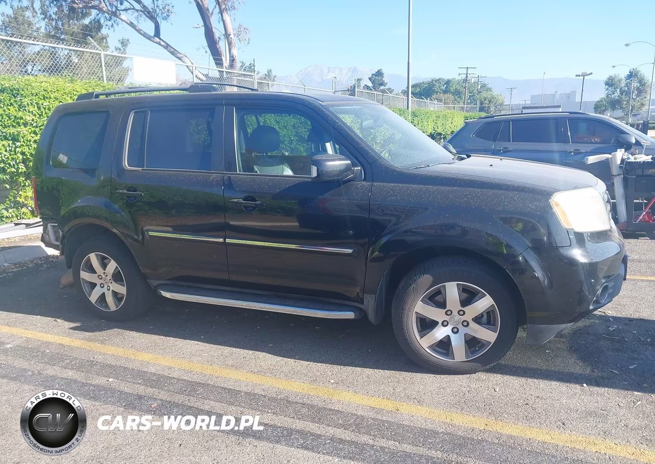 2015 Honda Pilot Touring VIN:5FNYF4H90FB022103 - 14