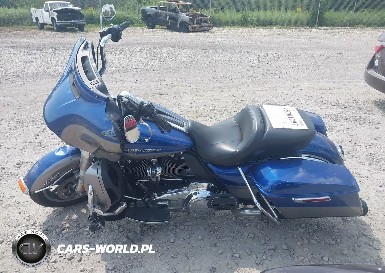 2017 Harley-Davidson Flhtk Ultra Limited VIN:1HD1KED15HB667952 - 13