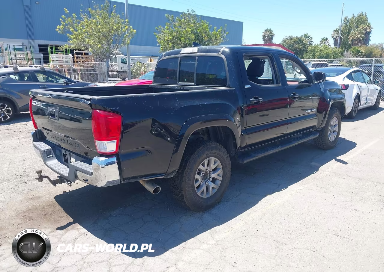 2017 Toyota Tacoma Sr5 VIN:5TFAX5GN4HX074667 - 4