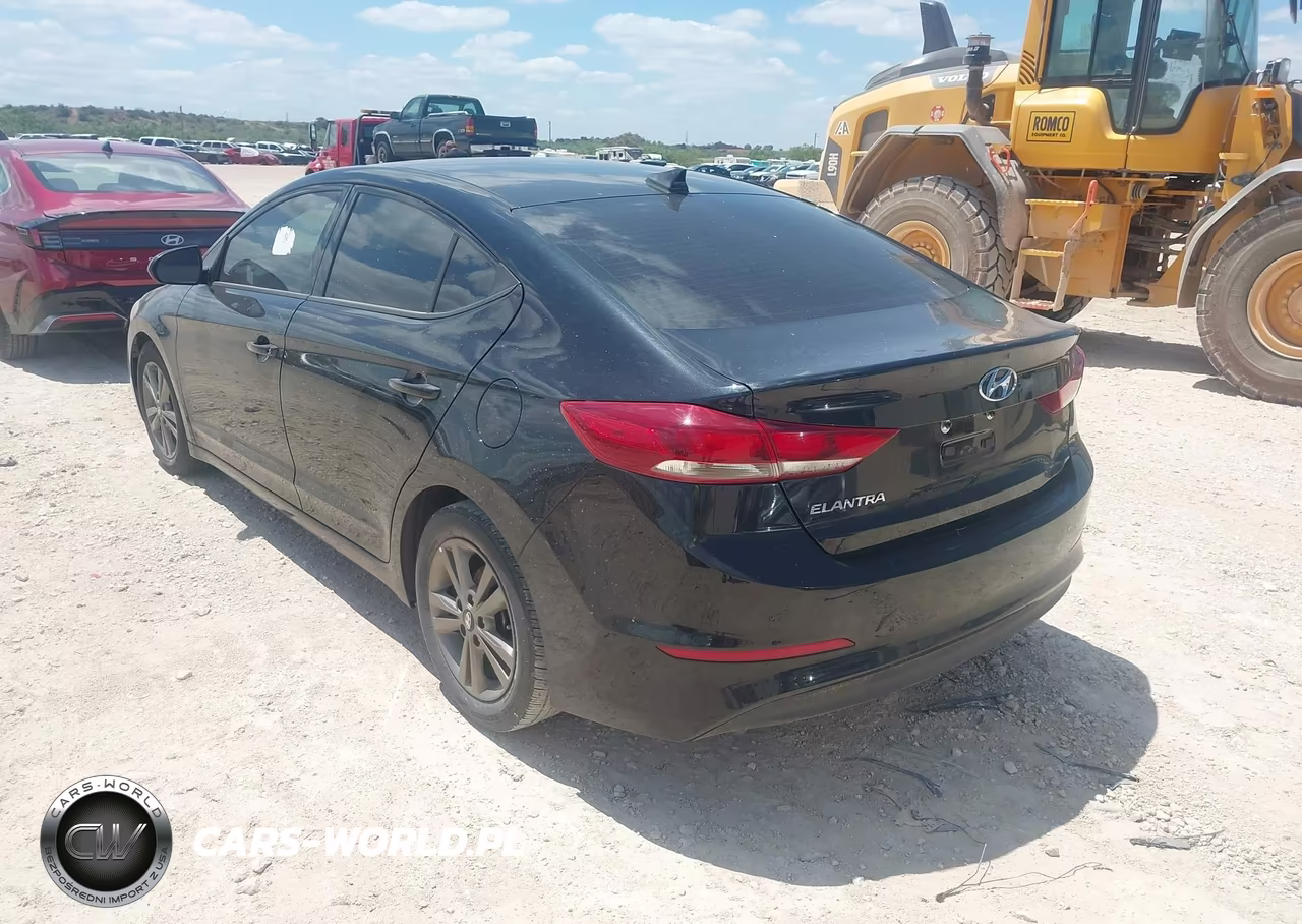 2018 Hyundai Elantra Value Edition VIN:5NPD84LF4JH280088 - 3