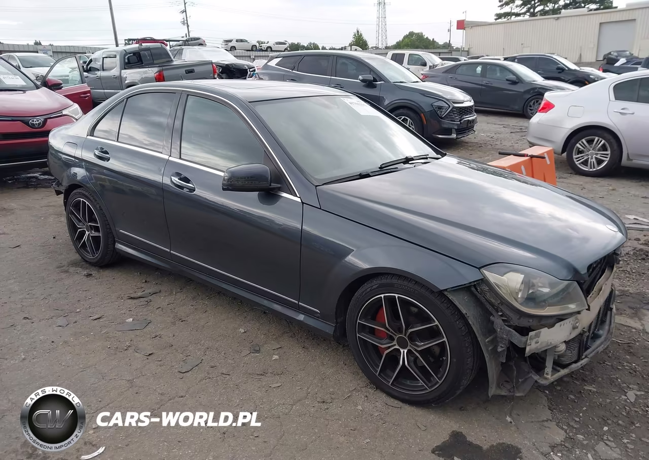 2014 Mercedes-Benz C 250 Sport