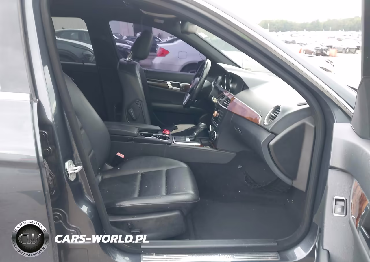 2014 Mercedes-Benz C 250 Sport VIN:WDDGF4HB7EG222386 - 5