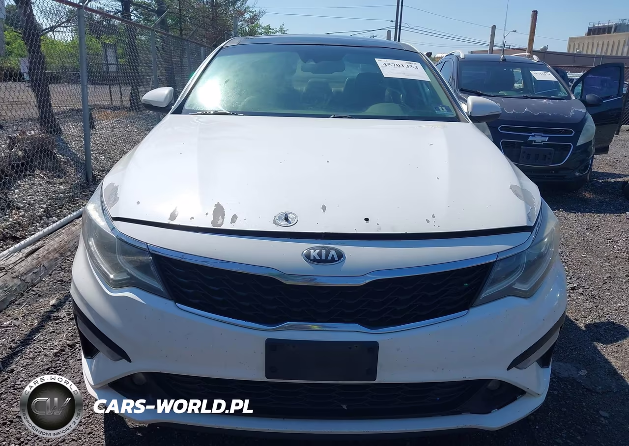 2019 Kia Optima S VIN:5XXGT4L38KG367085 - 13