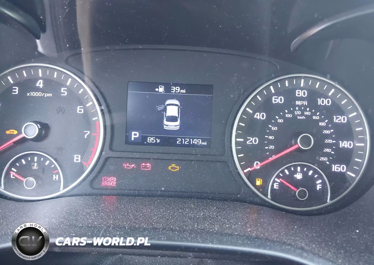 2019 Kia Optima S VIN:5XXGT4L38KG367085 - 16