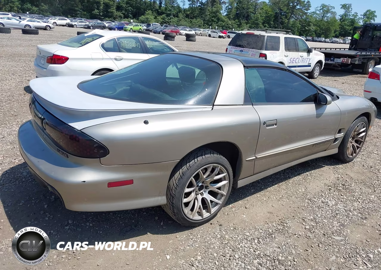 2001 Pontiac Firebird Trans Am VIN:2G2FV22G112127863 - 4