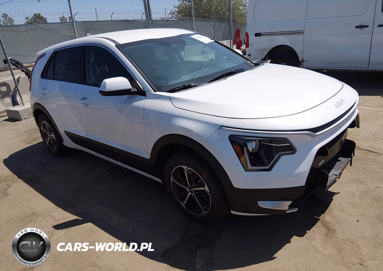 2026 Kia Niro Lx VIN:KNDCP3LE5T5330497 - 1