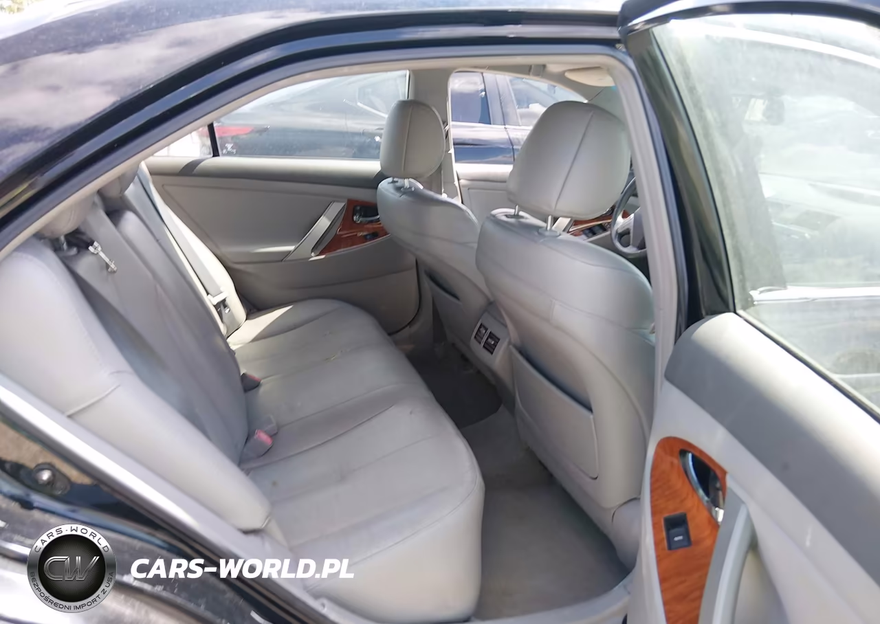 2010 Toyota Camry Xle VIN:4T4BF3EK2AR037808 - 8