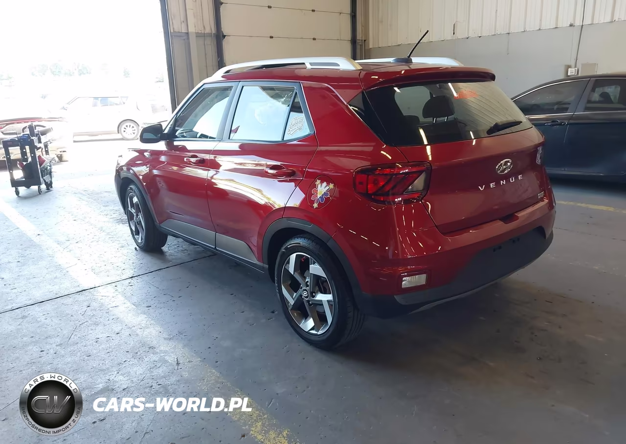 2025 Hyundai Venue Sel VIN:KMHRC8A34SU365522 - 3