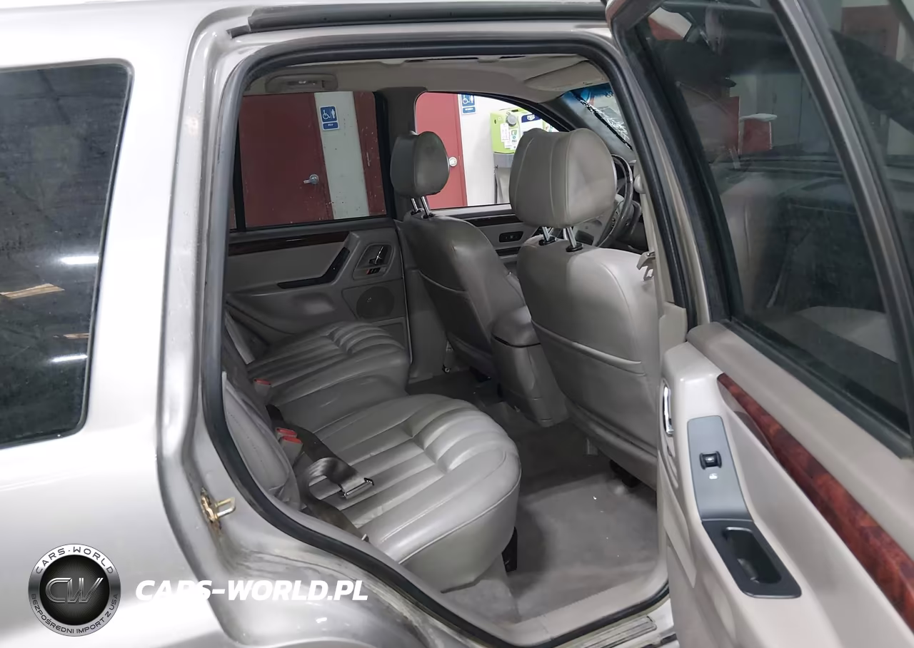 2000 Jeep Grand Cherokee Limited VIN:1J4GW58N5YC247383 - 8