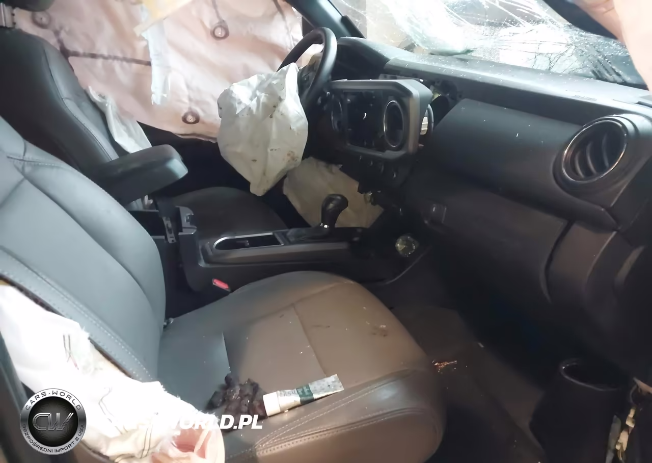2021 Toyota Tacoma Trd Sport VIN:3TYDZ5BN0MT001279 - 5