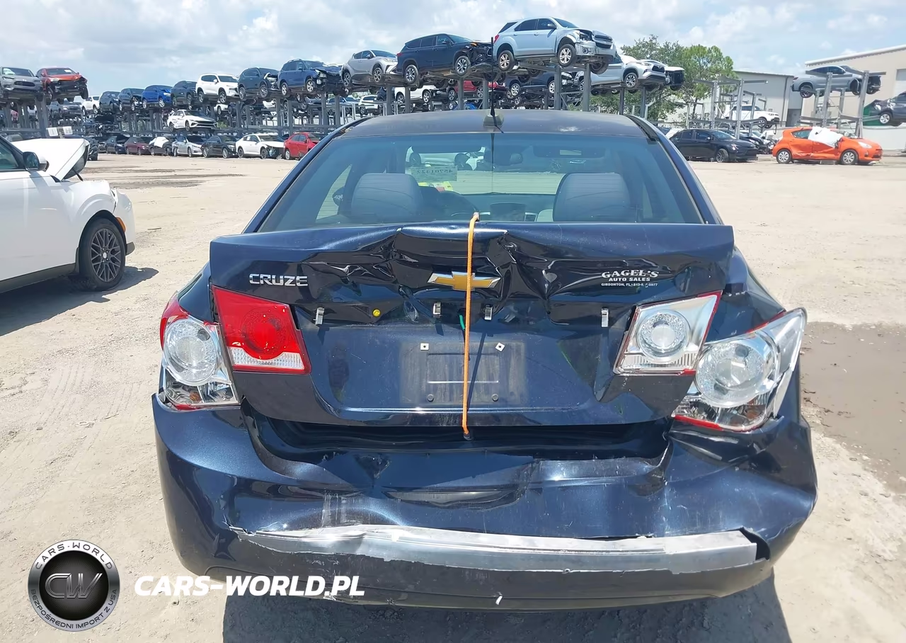 2015 Chevrolet Cruze Ls Auto VIN:1G1PA5SH1F7283464 - 16