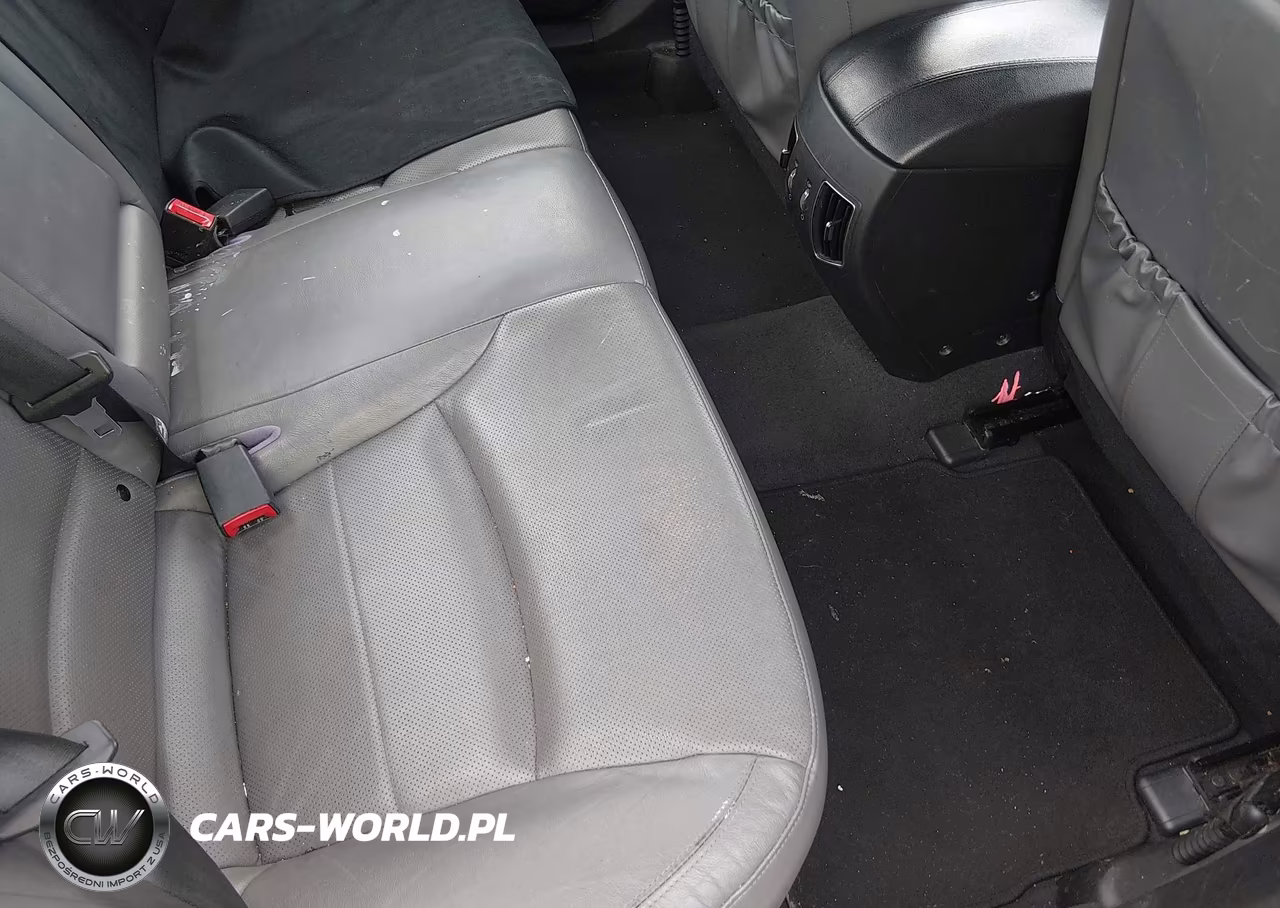 2013 Hyundai Sonata Hybrid Limited VIN:KMHEC4A40DA090171 - 8