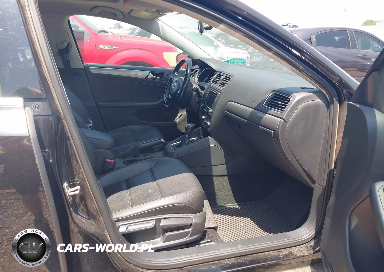 2017 Volkswagen Jetta 1.4T Se VIN:3VWDB7AJ8HM416010 - 5