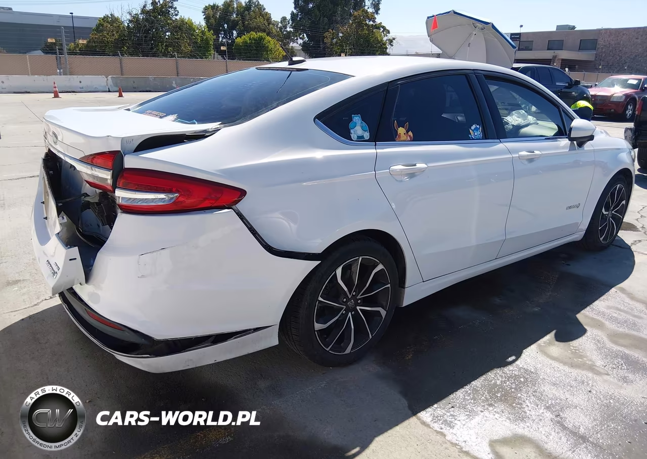 2017 Ford Fusion Hybrid Se VIN:3FA6P0LU7HR358475 - 4