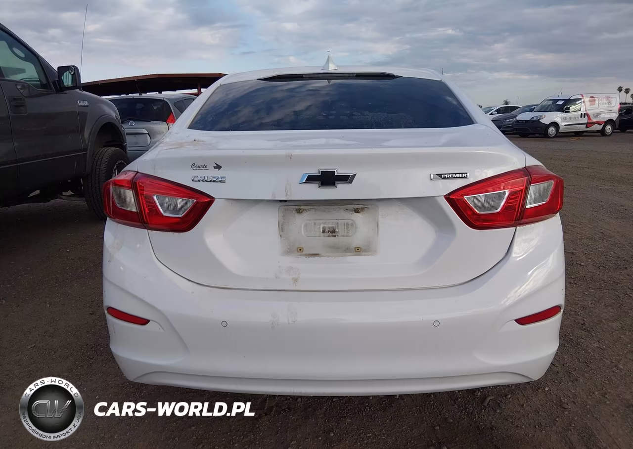 2018 Chevrolet Cruze Premier Auto VIN:1G1BF5SM7J7189882 - 16