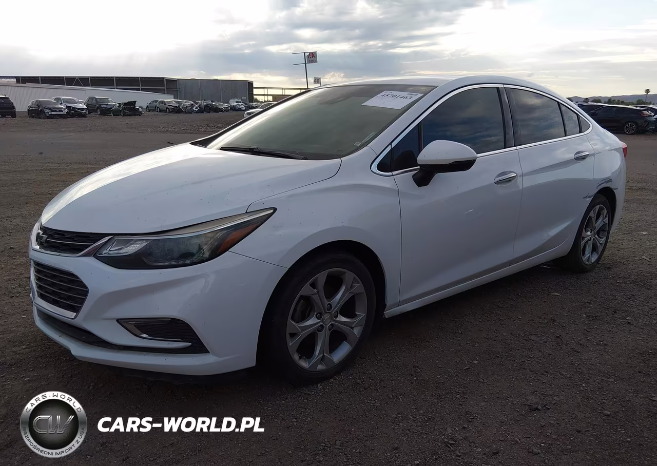 2018 Chevrolet Cruze Premier Auto VIN:1G1BF5SM7J7189882 - 2