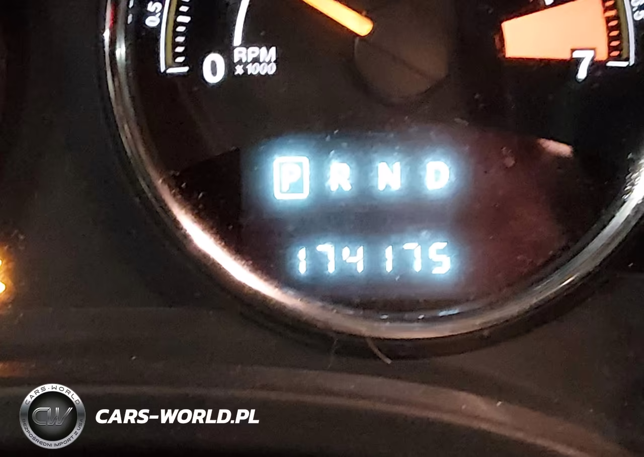 2017 Jeep Compass Latitude VIN:1C4NJCEB0HD198078 - 16