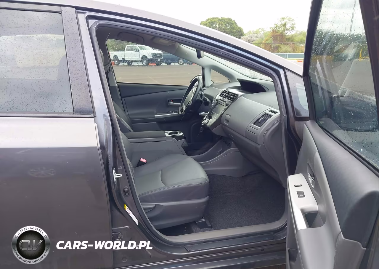 2014 Toyota Prius V Five-Three-Two VIN:JTDZN3EU4EJ005256 - 5