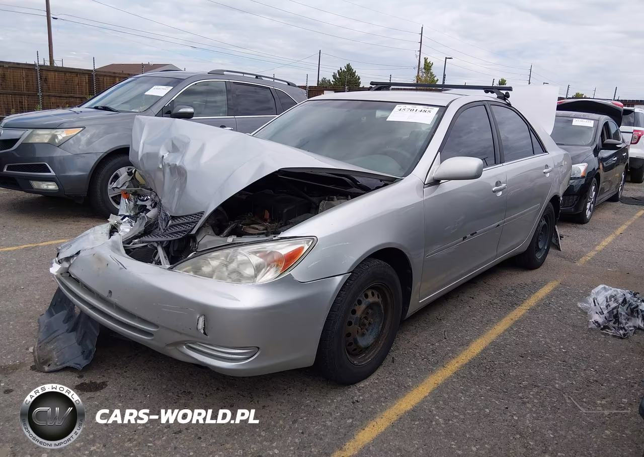 2003 Toyota Camry Le VIN:JTDBE32K030203842 - 2