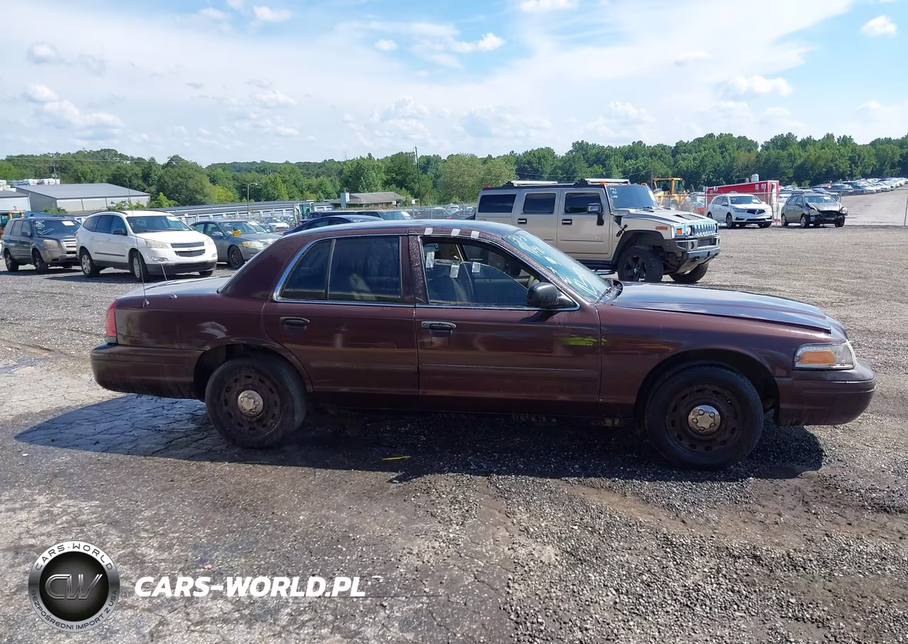 2005 Ford Crown Victoria Police VIN:2FAFP71W65X113810 - 14