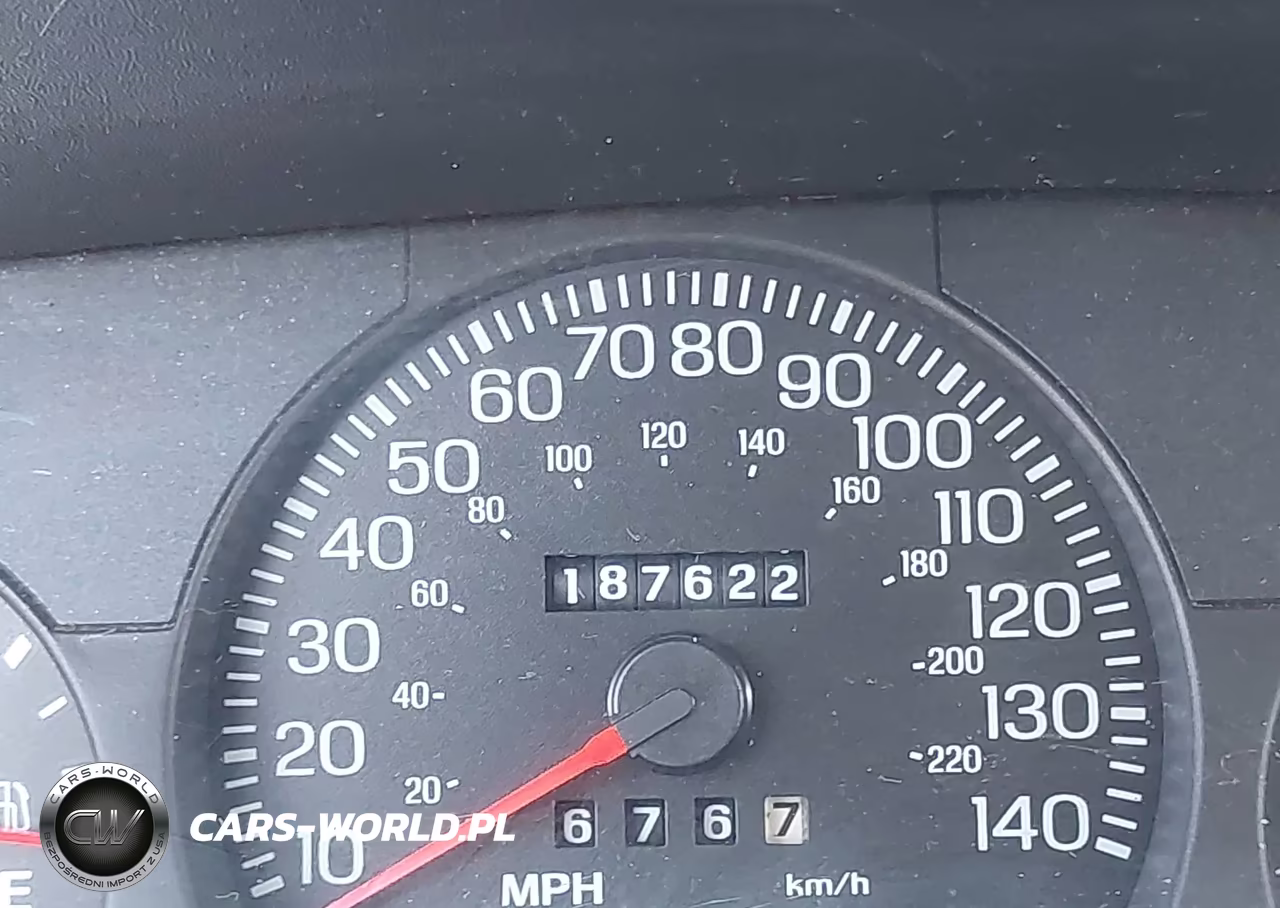 2005 Ford Crown Victoria Police VIN:2FAFP71W65X113810 - 16