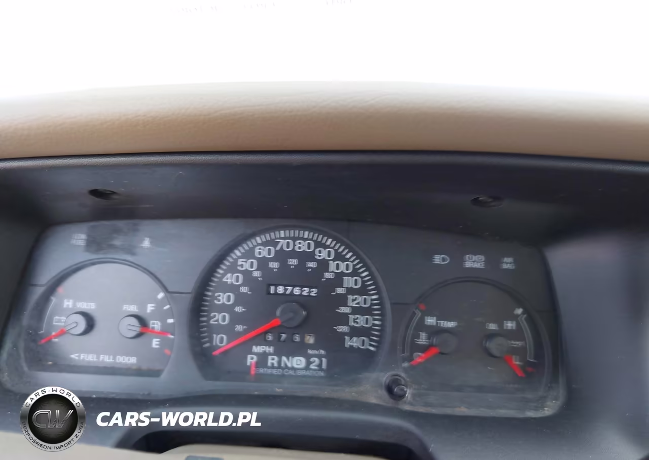 2005 Ford Crown Victoria Police VIN:2FAFP71W65X113810 - 7