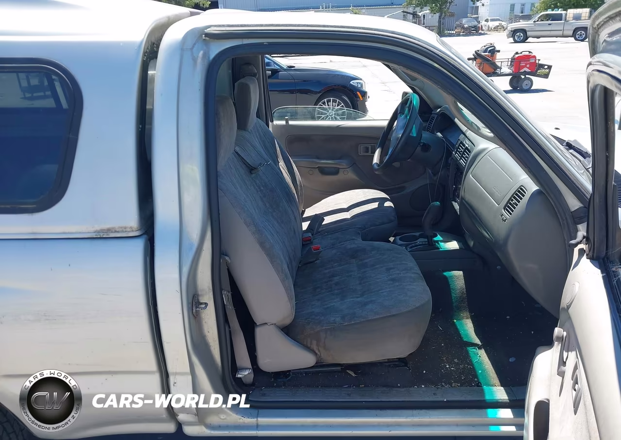 2003 Toyota Tacoma VIN:5TENL42N13Z237923 - 5
