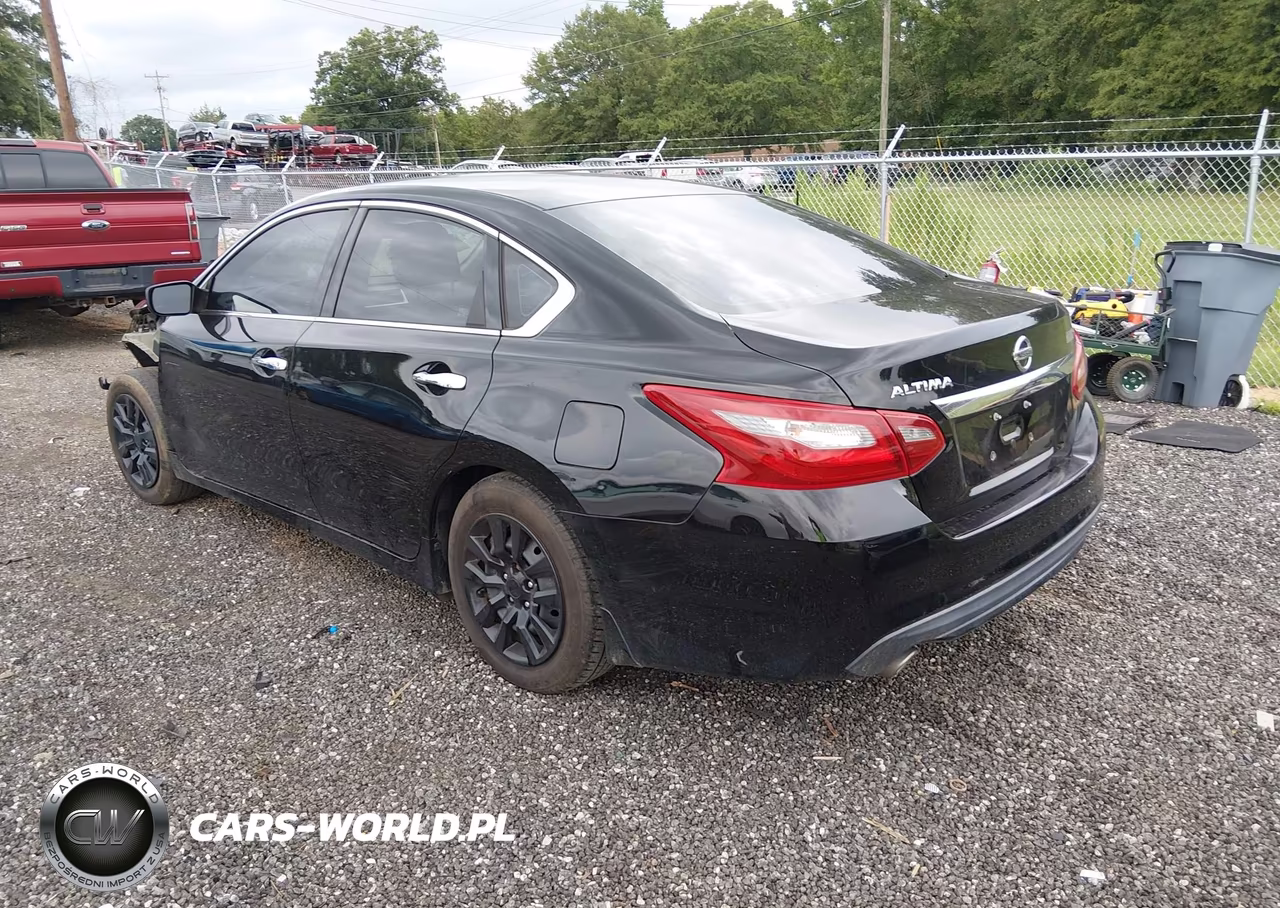 2018 Nissan Altima 2.5 S VIN:1N4AL3AP7JC251452 - 3