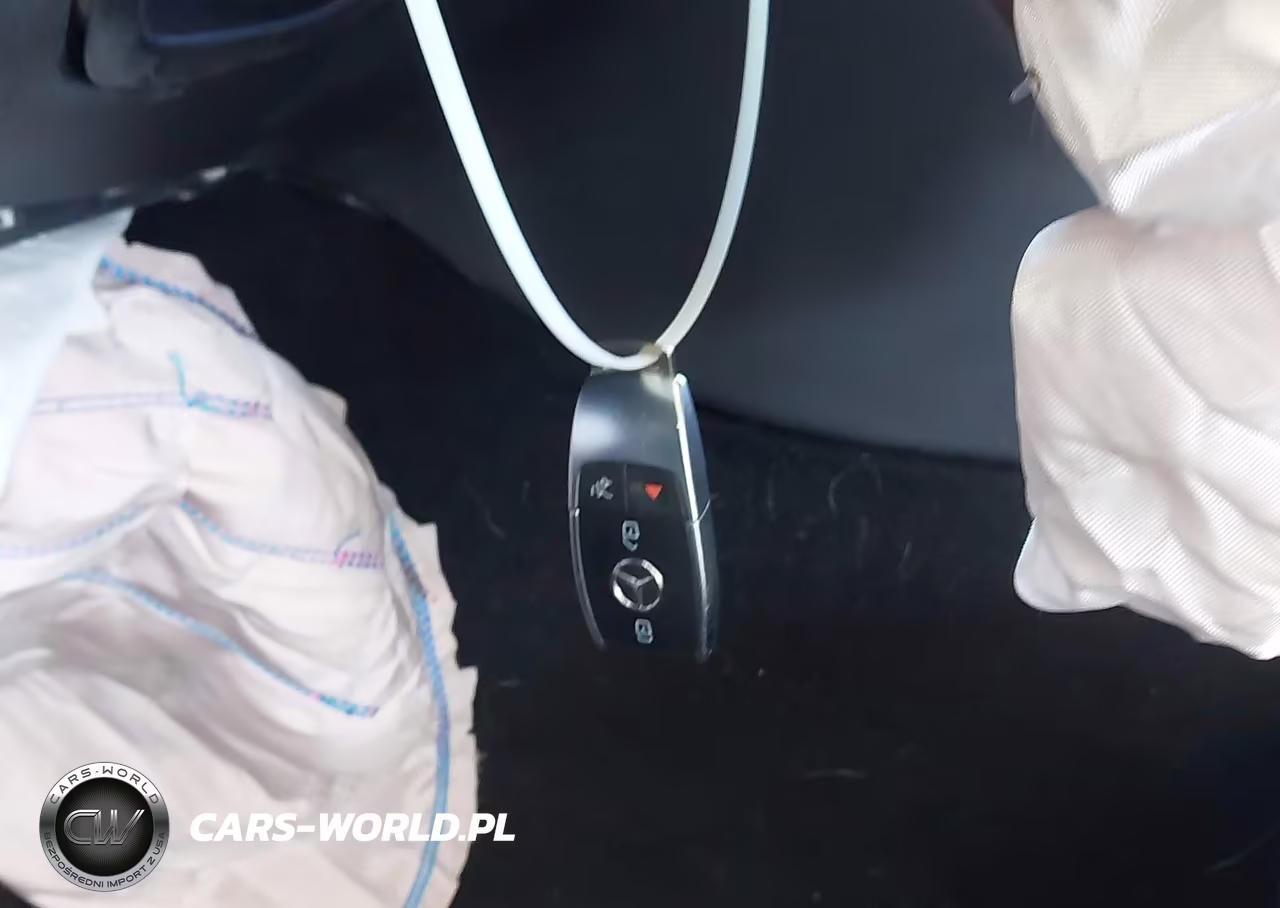 2019 Mercedes-Benz C 300 VIN:55SWF8DB6KU304228 - 11