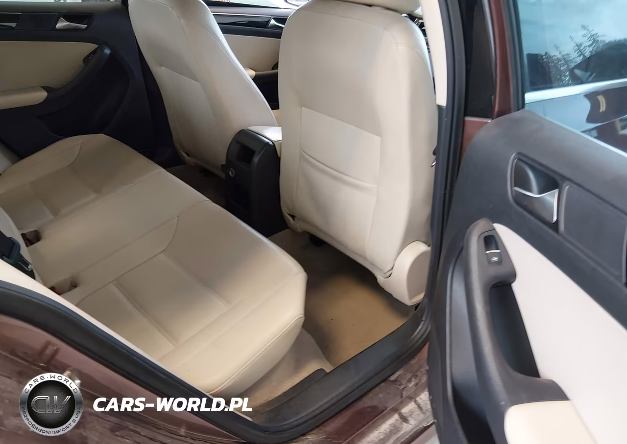 2016 Volkswagen Jetta 1.8T Sel VIN:3VWL17AJ9GM373200 - 8