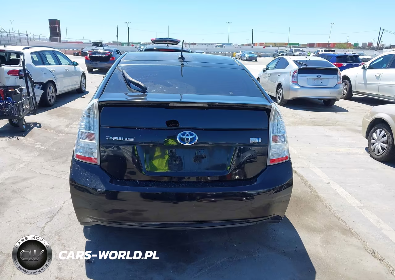 2011 Toyota Prius Three VIN:JTDKN3DU7B1397342 - 17