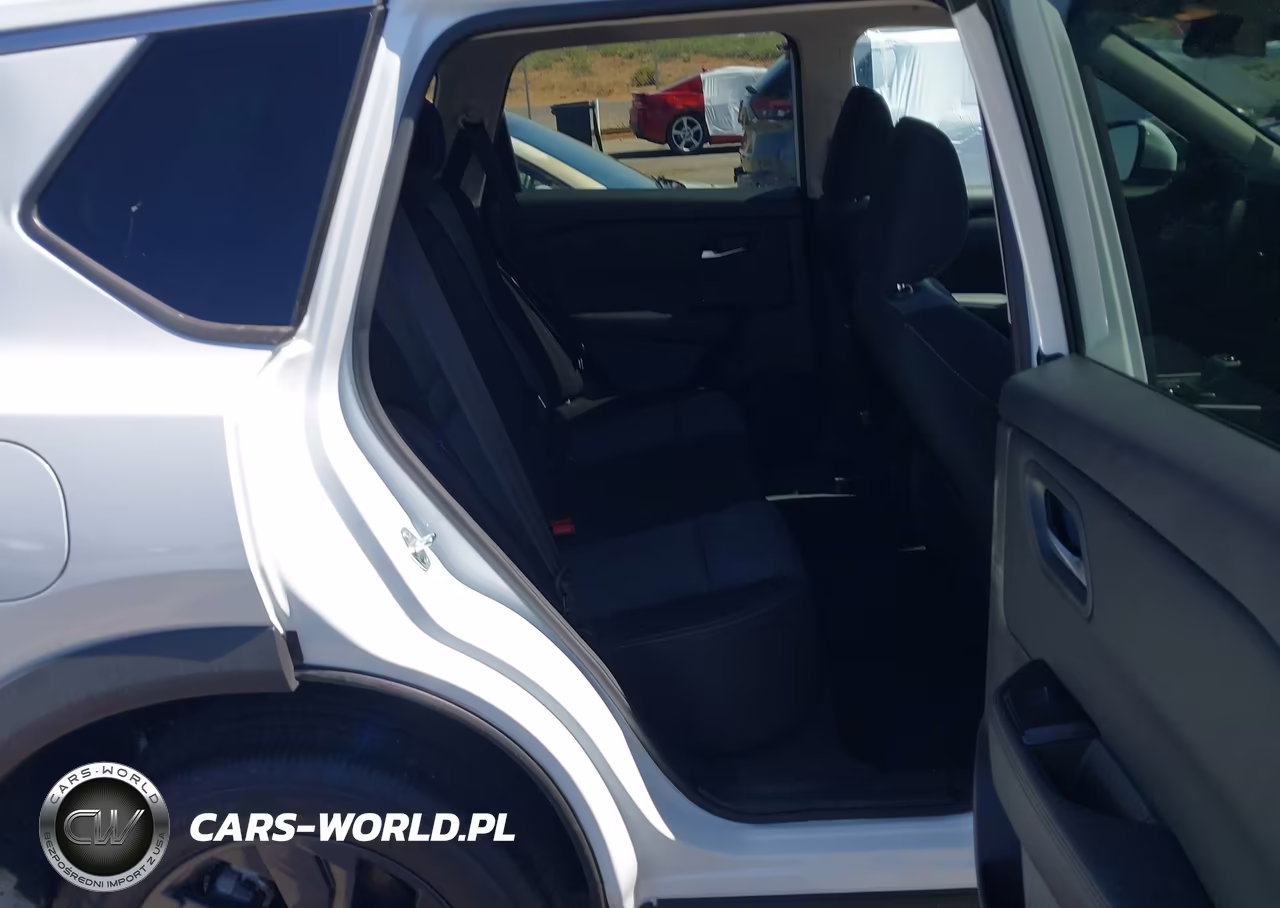 2026 Nissan Rogue Sv VIN:5N1BT3BA5TC811850 - 8