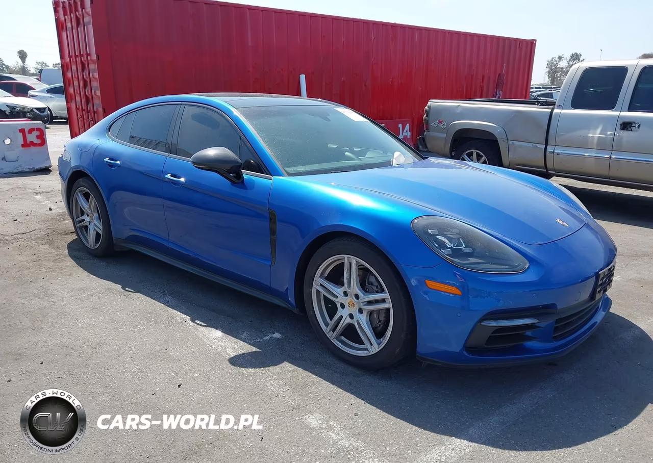 2019 Porsche Panamera 4
