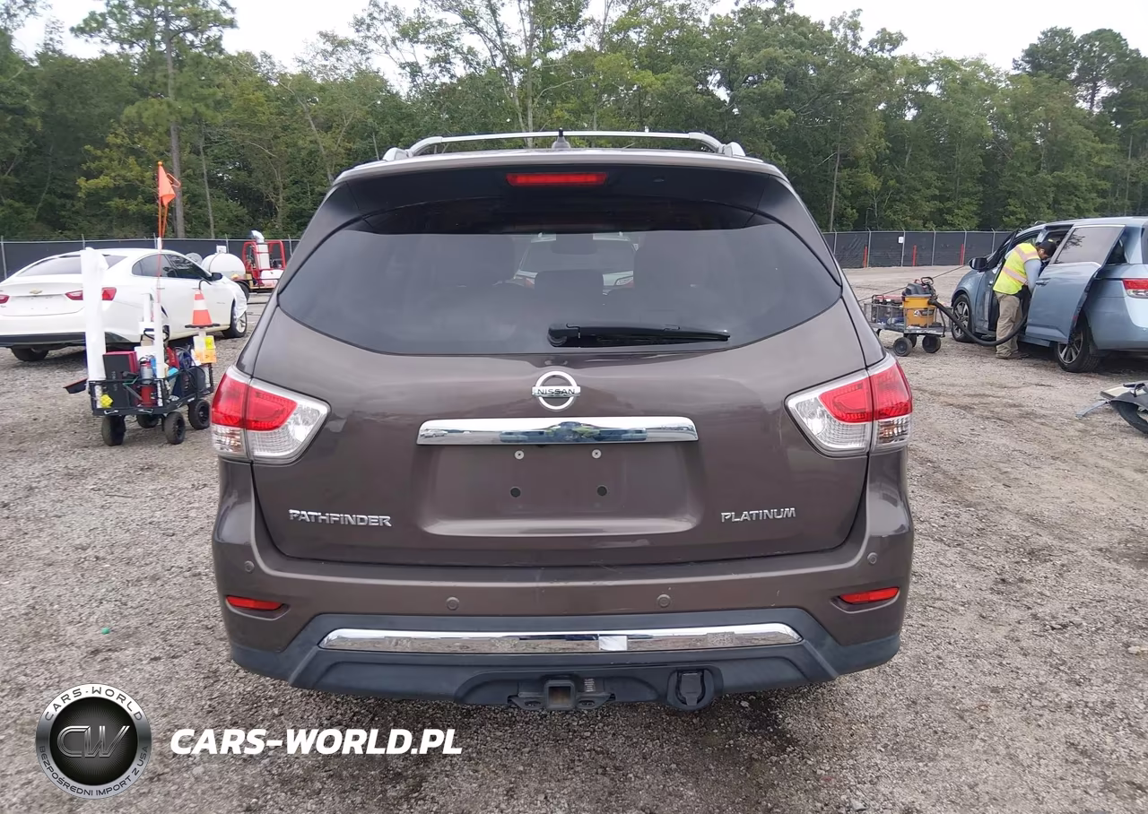 2015 Nissan Pathfinder Platinum VIN:5N1AR2MN3FC678823 - 16