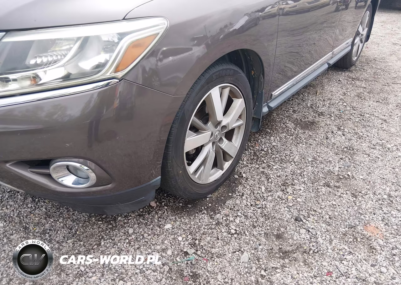 2015 Nissan Pathfinder Platinum VIN:5N1AR2MN3FC678823 - 6