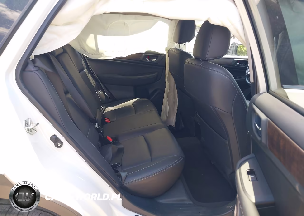 2016 Subaru Outback 2.5I Limited VIN:4S4BSANC8G3209941 - 8