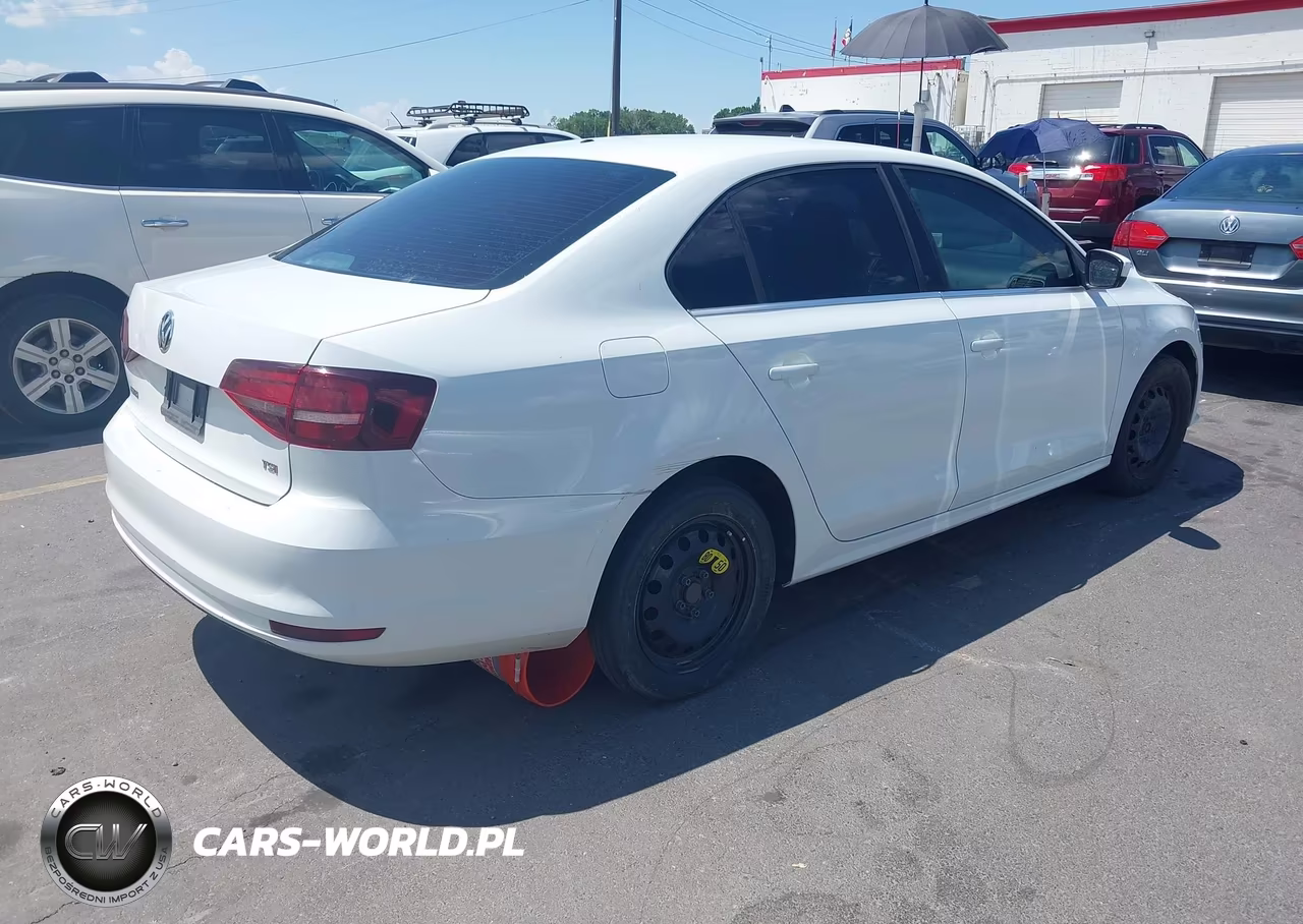 2017 Volkswagen Jetta 1.4T S VIN:3VW2B7AJ0HM410533 - 4