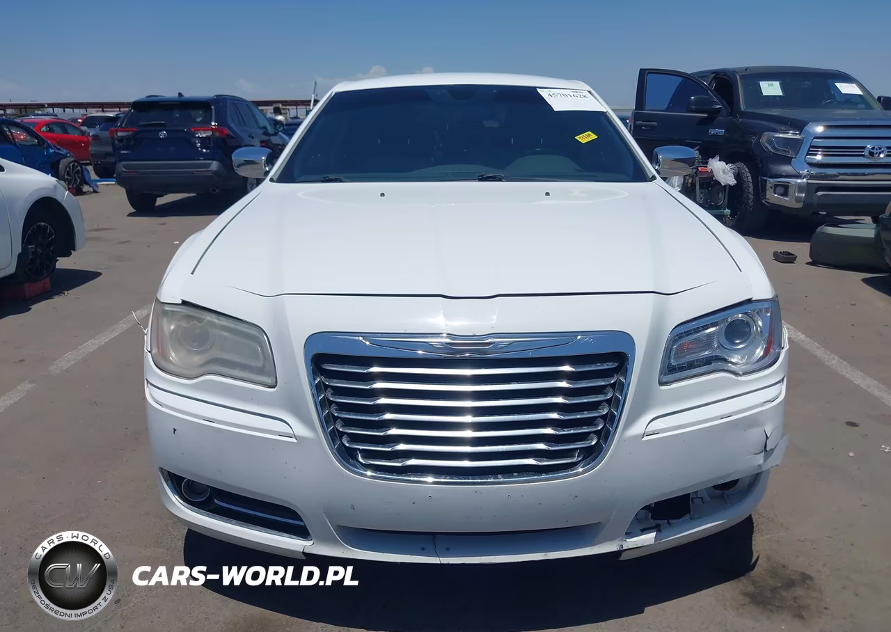 2012 Chrysler 300 Limited VIN:2C3CCACG5CH266069 - 12