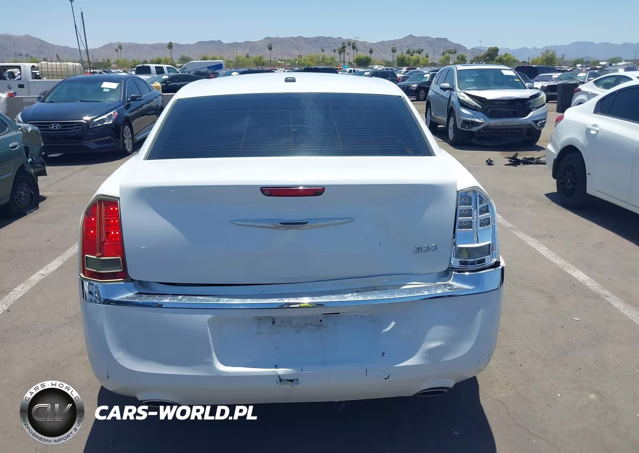 2012 Chrysler 300 Limited VIN:2C3CCACG5CH266069 - 16