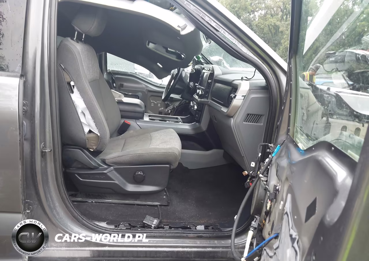 2023 Ford F-150 Xlt VIN:1FTFW1E88PKE12677 - 5