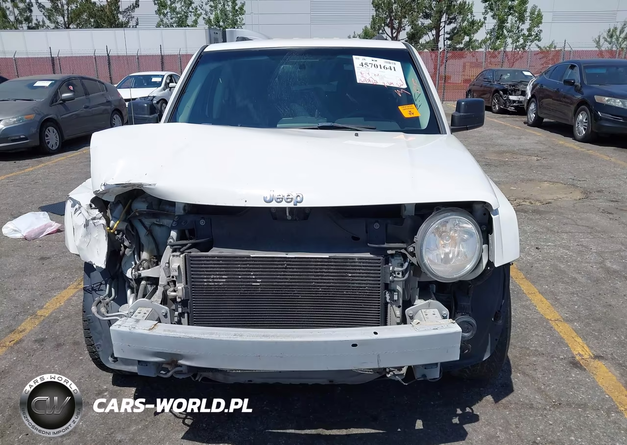 2008 Jeep Patriot Sport VIN:1J8FT28038D775987 - 13